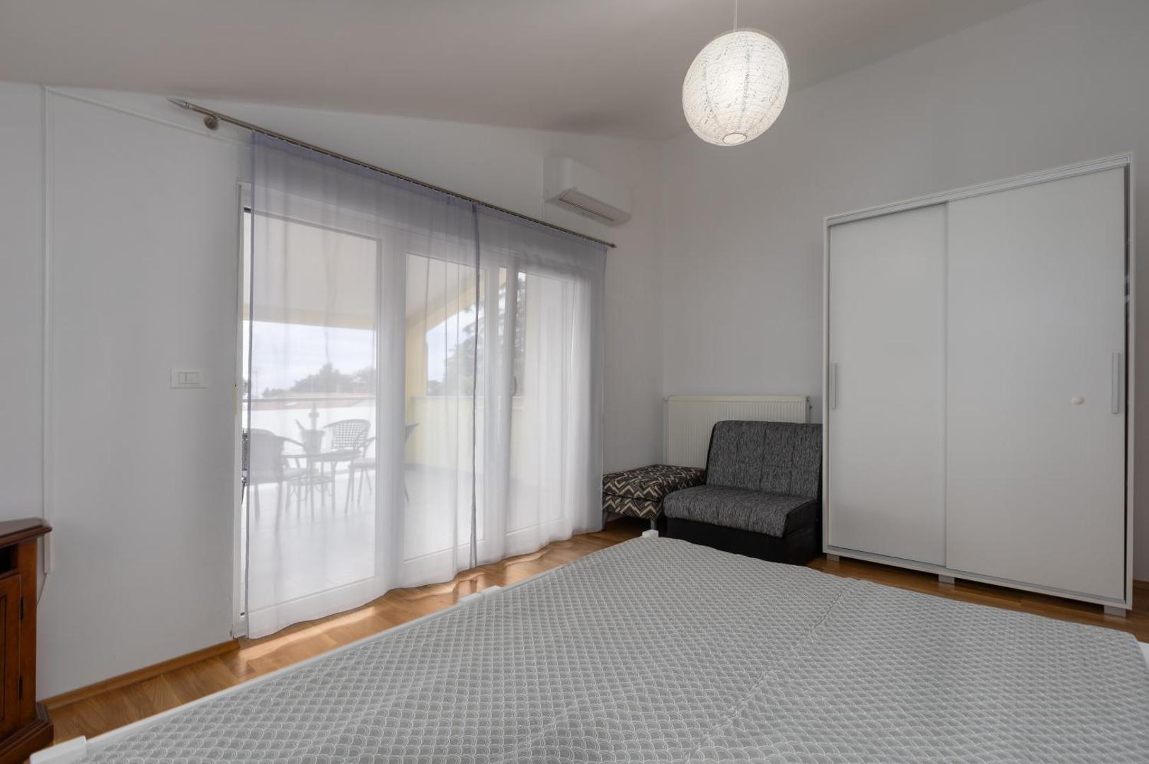 Villa Sandra, Aufnahme 6