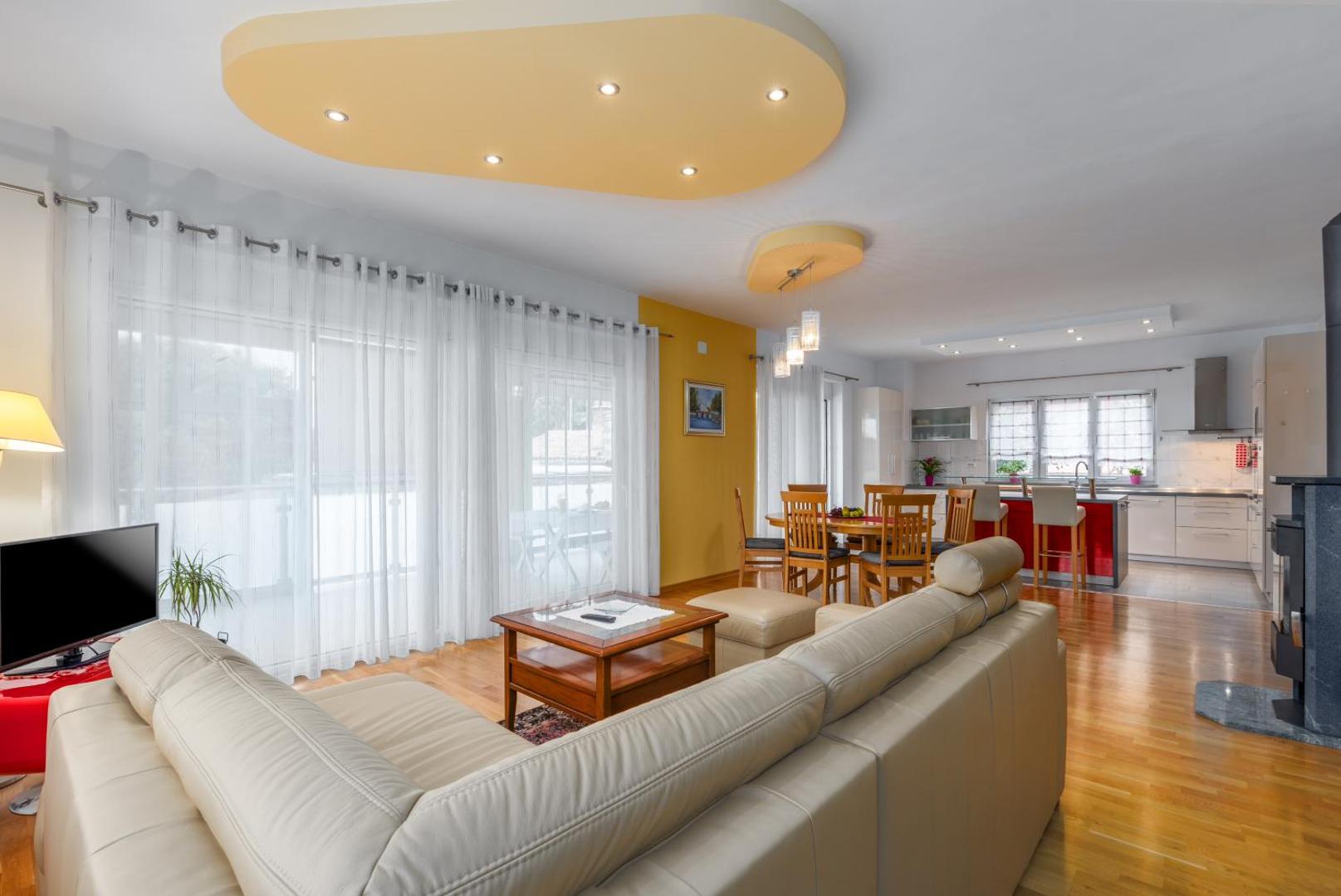 Villa Sandra, Aufnahme 10
