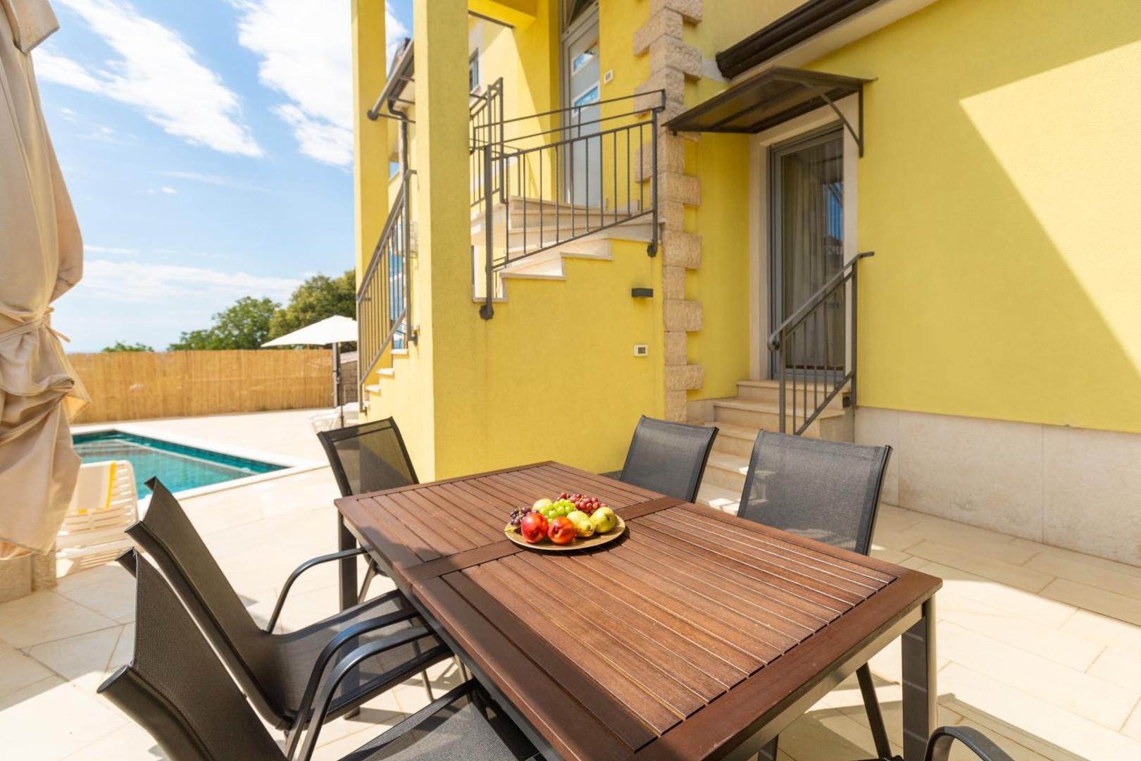 Villa Sandra, Aufnahme 8